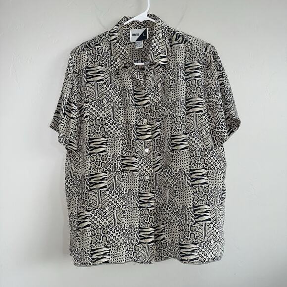 Jennifer L Tops - Vintage Jennifer L. 100% Silk Woman’s Blouse M Short Sleeve Button Up Leopard